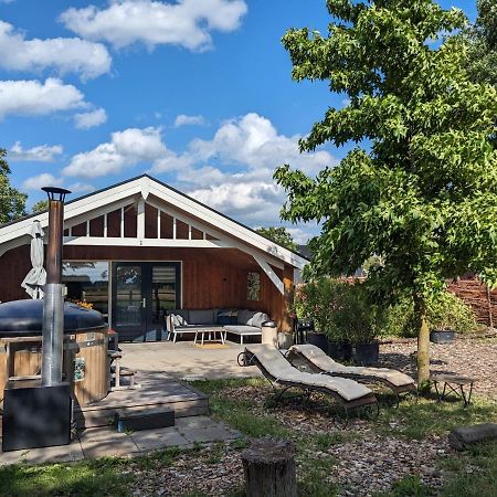 Chalet "Het Biggetje" Hottub - Sauna Volkel Экстерьер фото